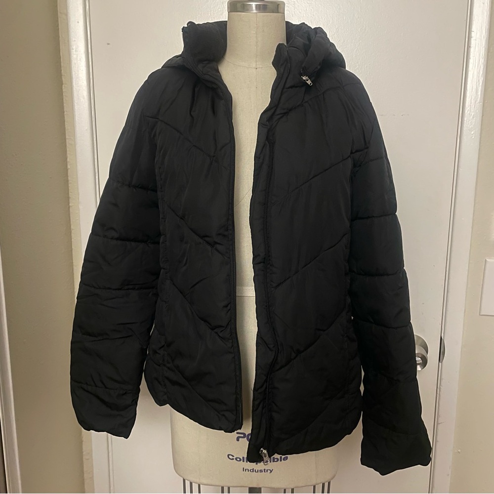 Faded Glory Vintage Black puffer jacket with hood Size M